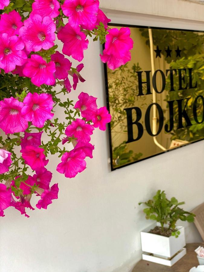 Hotel Bojko فلورا المظهر الخارجي الصورة